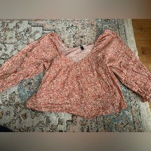 Universal Thread Pink Floral Crop Shirt Size M